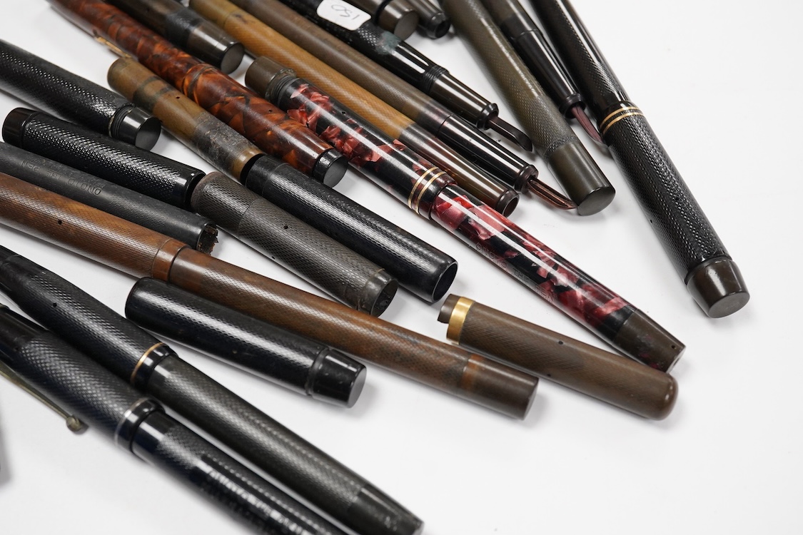 A small collection of D.L.R. Onoto spares